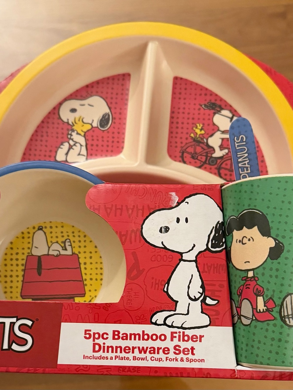 NWT Peanuts Kids 5pc Bamboo Fiber Dinnerware Set